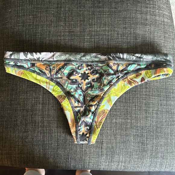 Maaji Cheeky Bikini Bottom - SM - Picture 2 of 5